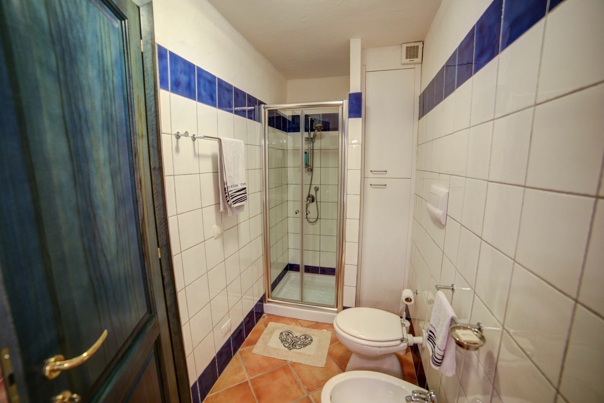 Delia Apartments Сан Теодоро Екстериор снимка